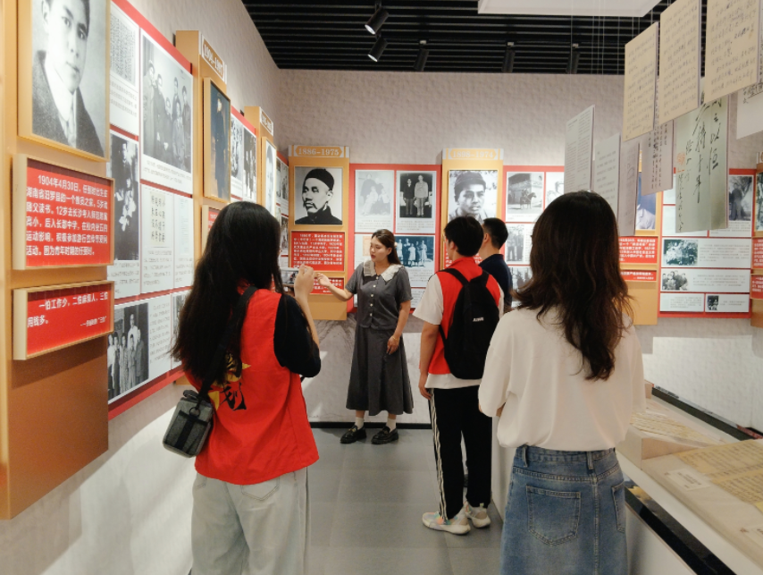 江苏建院：青春舵手铸魂育人传习社以创意实践助力红色资源保护与活化